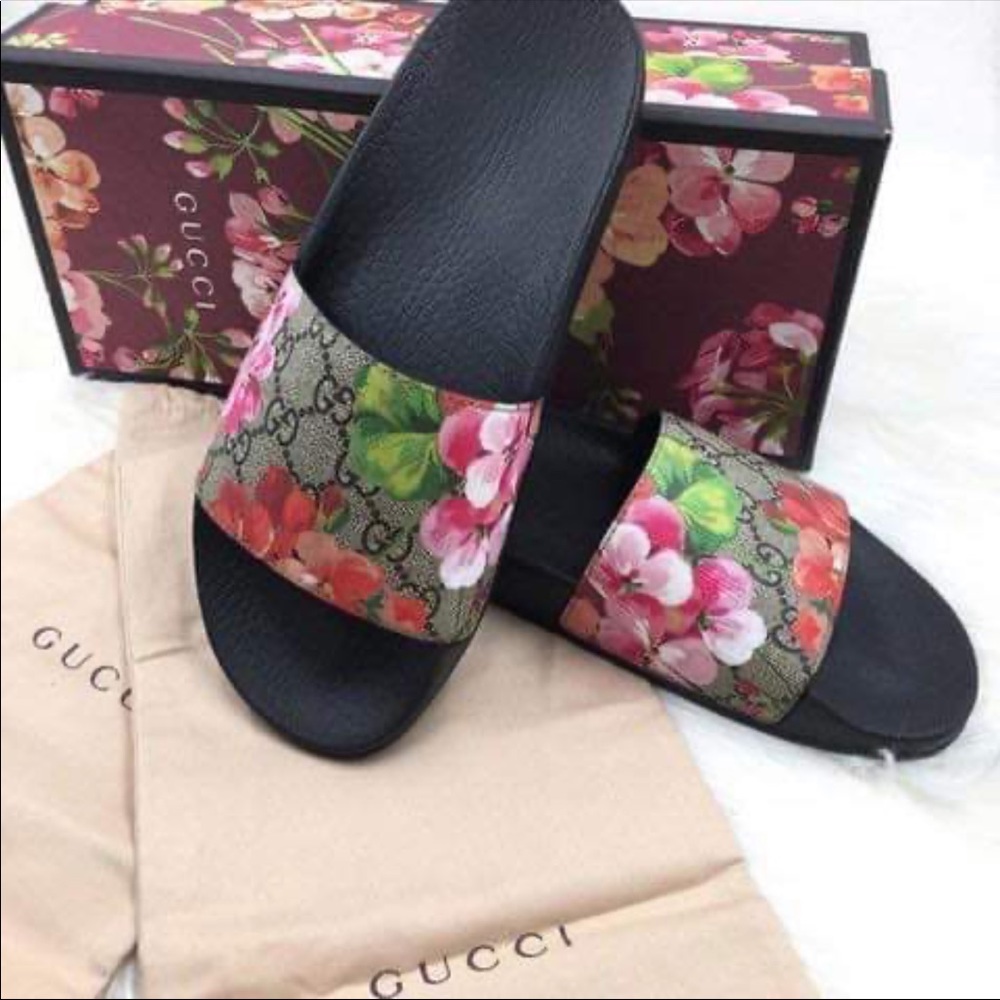 Gucci slides